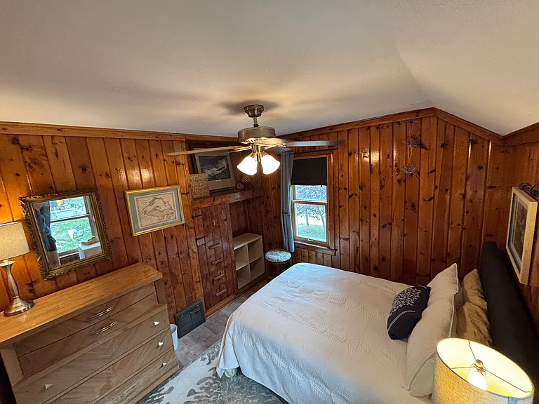 308 Waldo St — Photo 15