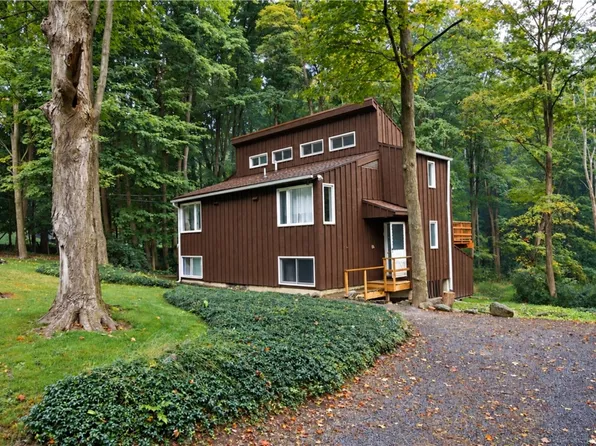 134 Poole Rd, Ithaca, NY 14850