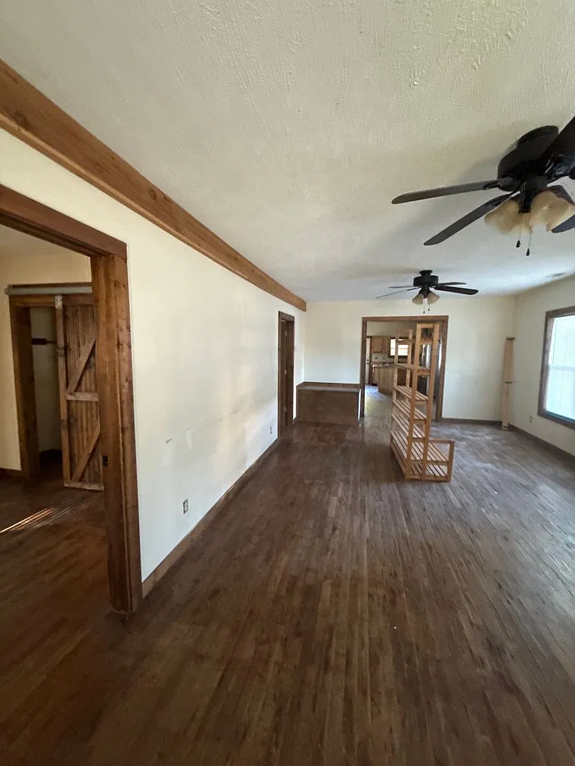 1012 East Street — Photo 3
