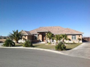 16490 Desert Vista Ct, Hesperia, CA 92345