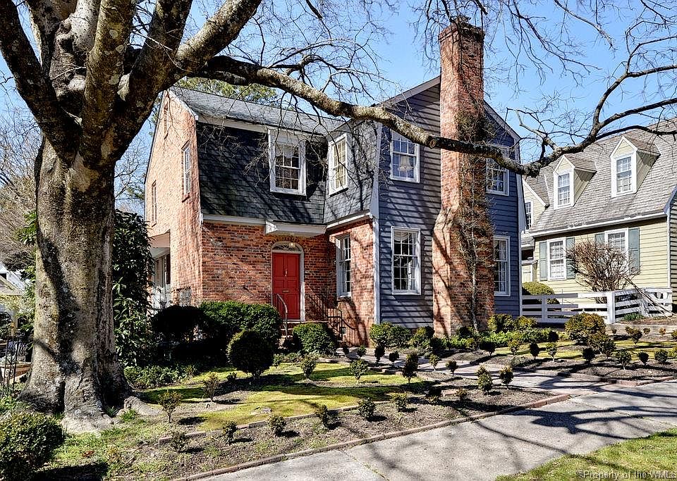 1st image of 512 S England St