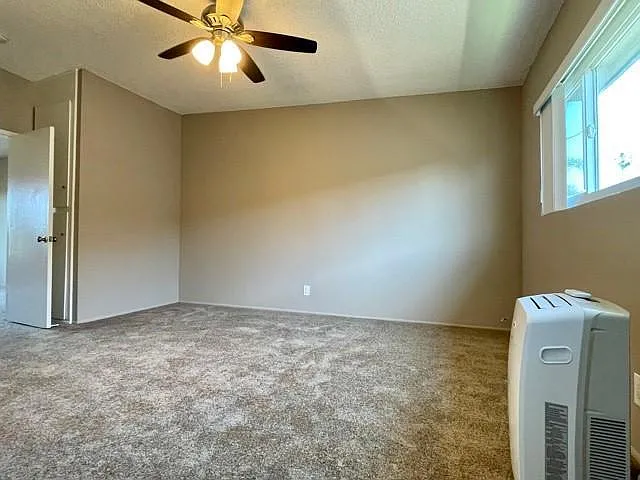 1820 W Sallie Ln #B1 — Photo 25