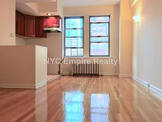 Rented by NYC Empire Realty Inc