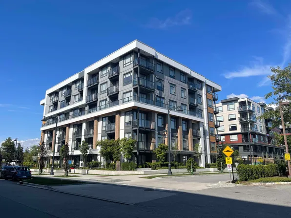 10778 138th St #210, Surrey, BC V3T 5E3
