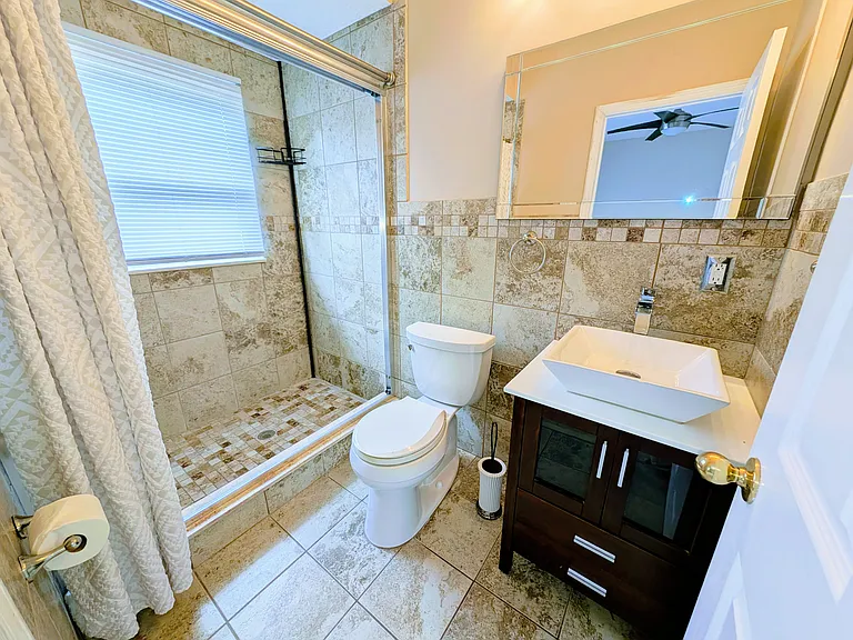 284 Peninsula Ave — Photo 41