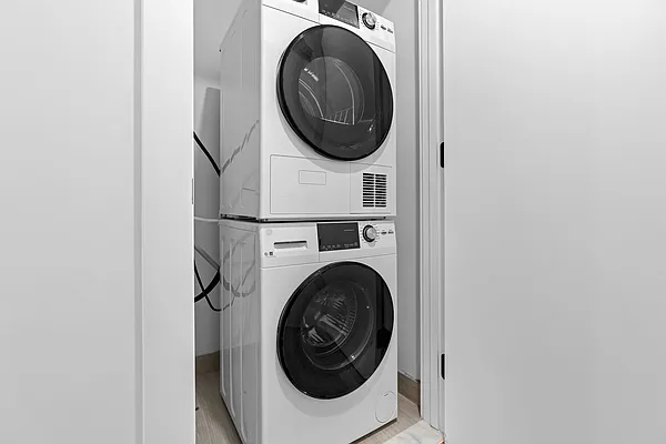 Rented by Leasing Management LLC | media 26