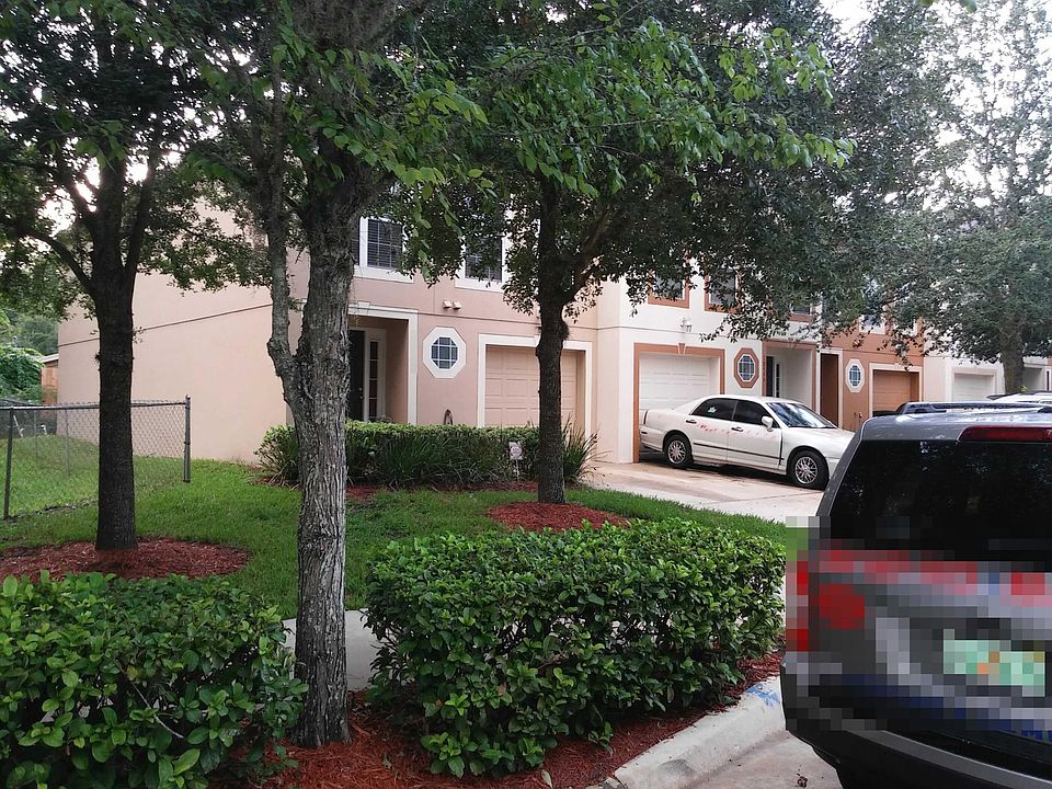 2nd image of 10546 Autumn Trace Rd