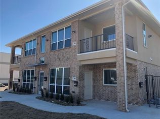 700 Redbird Dr #704, Irving, TX 75061