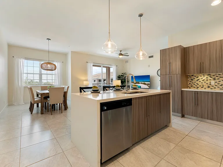 11701 Olivetti Ln #410 — Photo 8