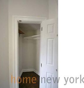 4th image of 54 Barrow St APT 4B