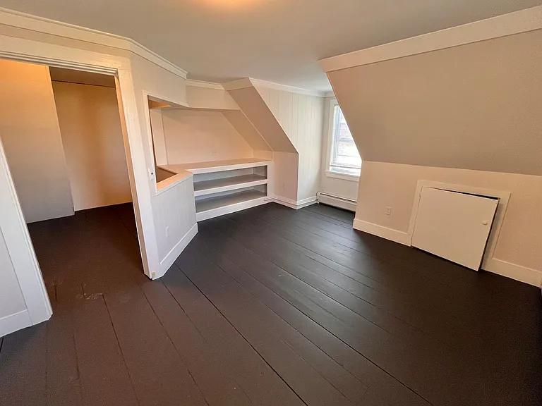 105-107 Richards Ave #107 — Photo 8