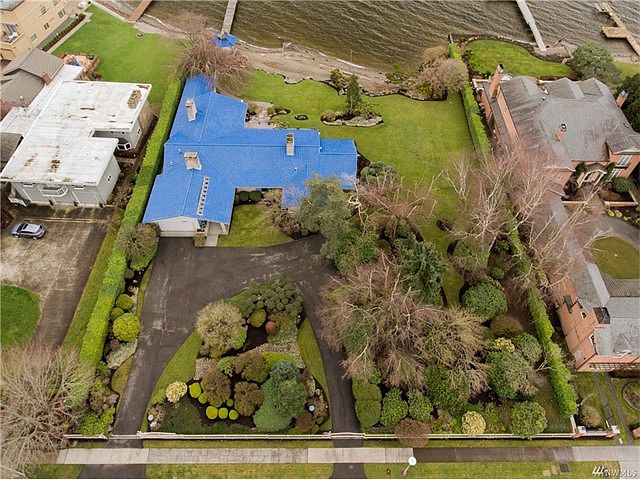 1st image of 17000 Shore Dr NE