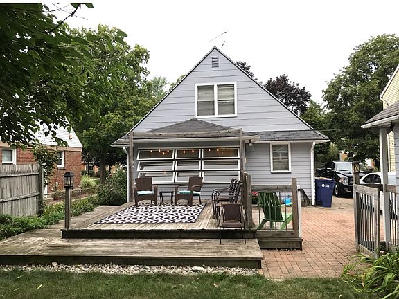 2nd image of 1108 Ottillia St SE