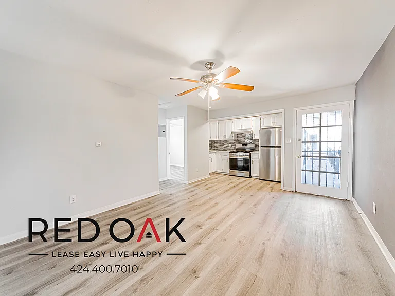 1032-1036 S Normandie Ave #1036-9 — Photo 1