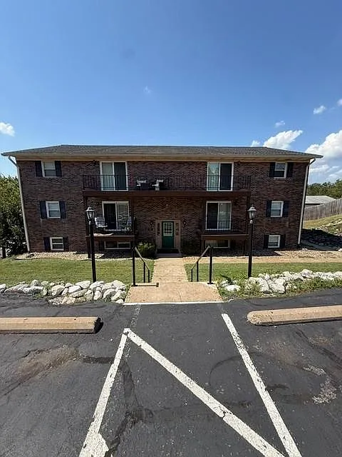 51 S. Barker Ave — Photo 4