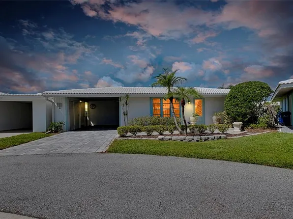 517 Circlewood Dr #Q-13, Venice, FL 34293