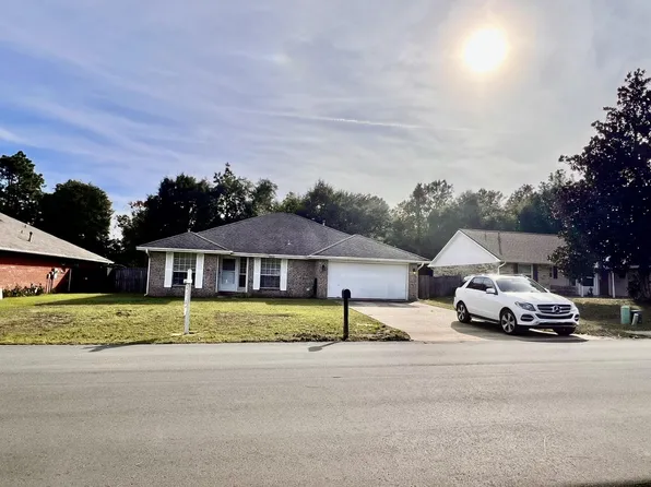 2822 Atoka Trl, Crestview, FL 32539