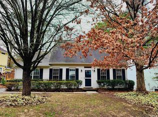 206 Saint Thomas Dr, Chapel Hill, NC 27517