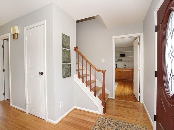 2nd image of 2387 Cranbrook Dr