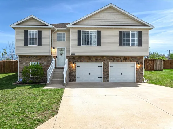 109 Brush Creek Pkwy, Saint Robert, MO 65584