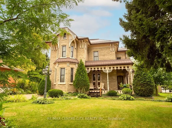 218 Woodstock St N, East Zorra Tavistock, ON N0B 2R0