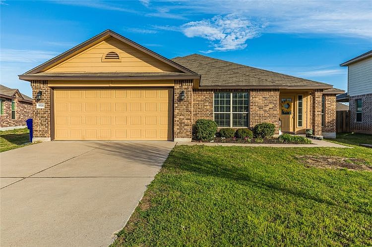 1st image of 5521 Tama Dr