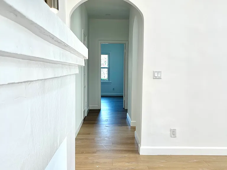 927 N Gardner St #N — Photo 12