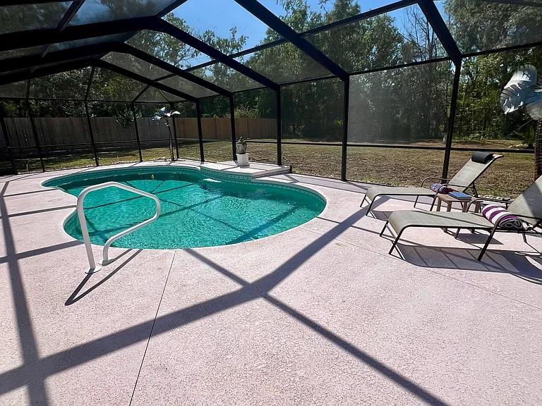 8159 Alhambra Ct — Photo 20