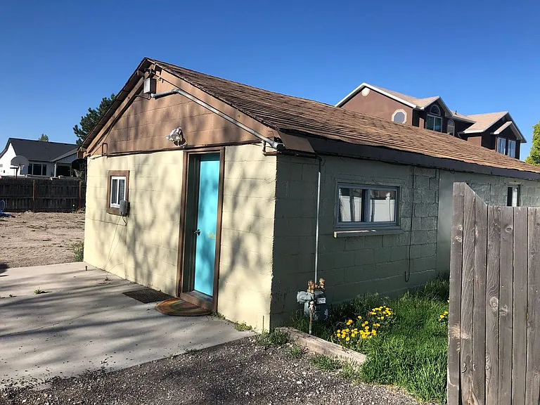 11164 S Temple Dr — Photo 2