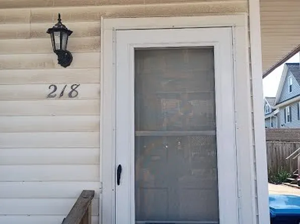 218 S Saint Clair St, Painesville, OH 44077