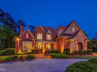 15 River Meadow Ln, Social Circle, GA 30025