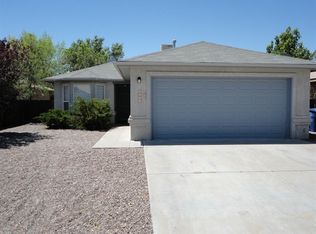 6208 Summer Ray Rd NW, Albuquerque, NM 87120