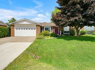 15 Bakers Ln, Loyalist, ON K7N 1L9