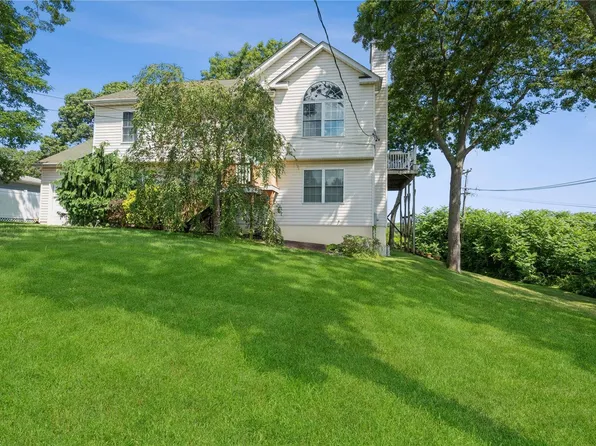 243 Patchogue, Mastic, NY 11950