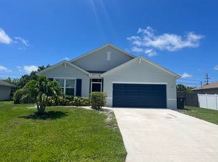 110 SW Ridgecrest Dr, Port Saint Lucie, FL 34953
