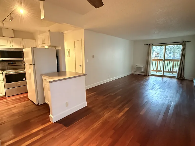 2835 S Monaco Pkwy #1-207 — Photo 1