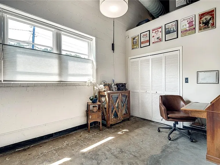 5200 Peachtree Rd #1101 — Photo 12