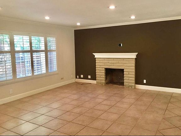 4th image of 2708 Del Oro Ct