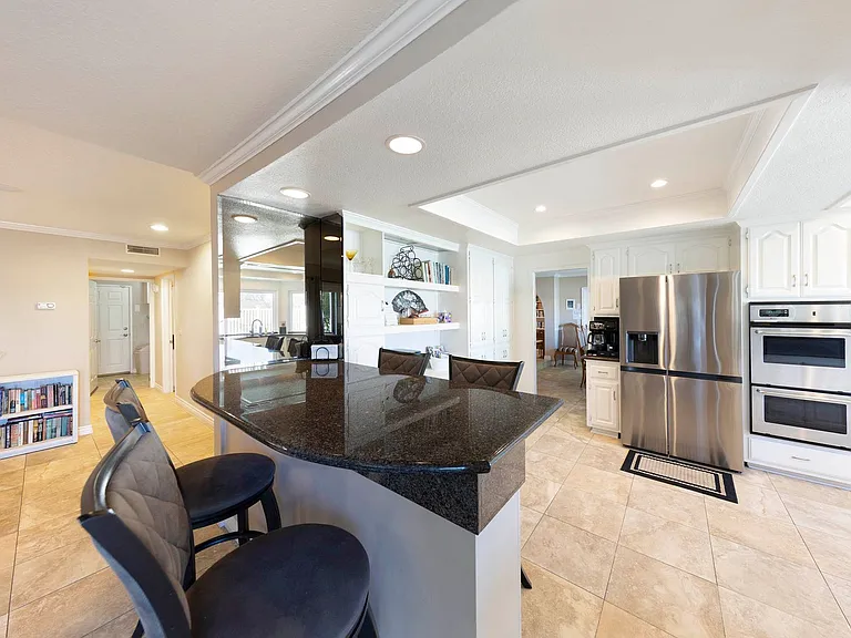 30932 Colonial Pl — Photo 7