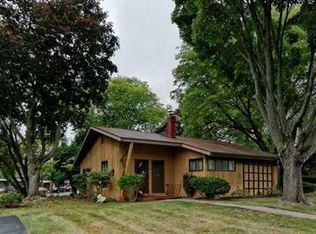 4 Ferndale St, Albany, NY 12208