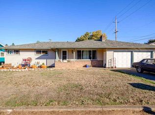 15 W Cedar Dr, Lebanon, OR 97355