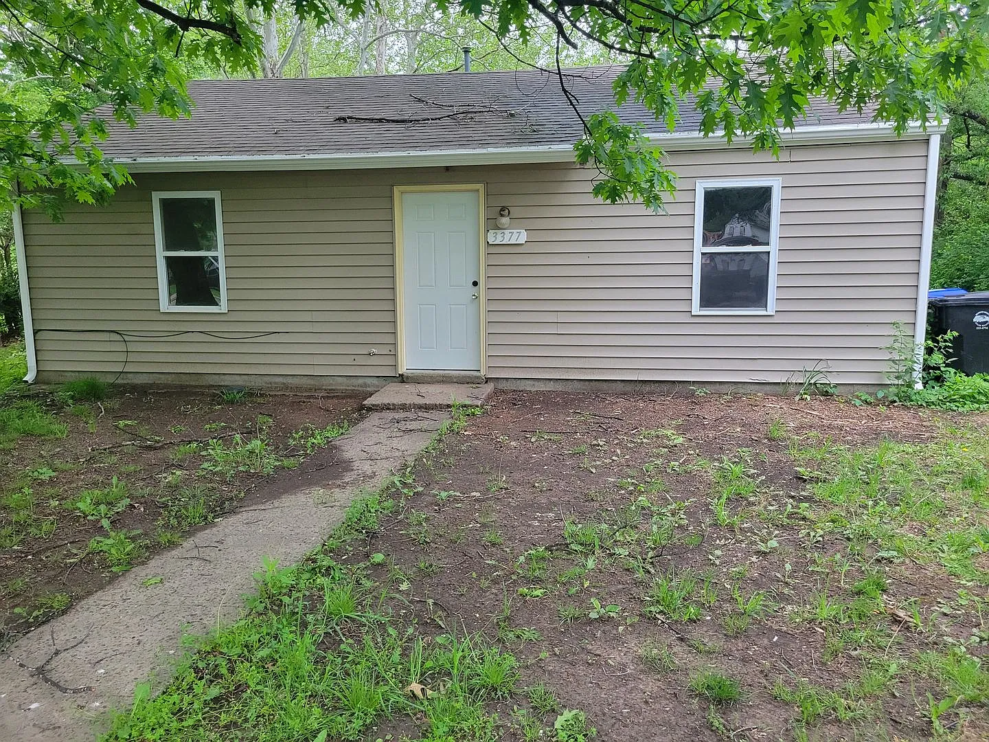 Adorable 2 bed 1 bath house — Photo 1