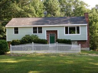 59 Whitehall Rd, Rochester, NH 03867