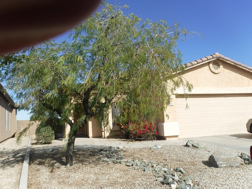1st image of 656 E Red Rock Trl