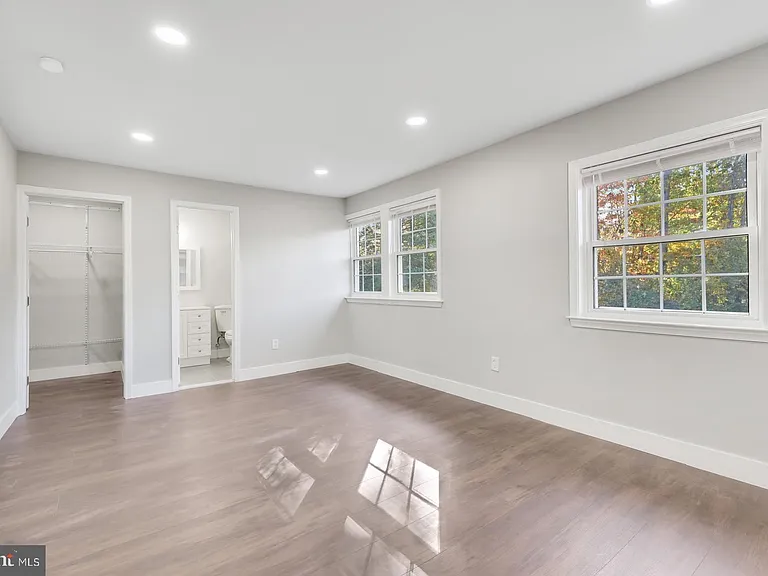 3809 Keith Ave — Photo 15