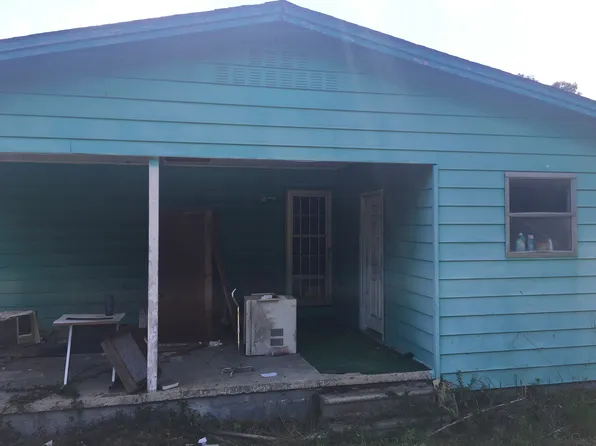 54 School Rd, Hampton, GA 30228