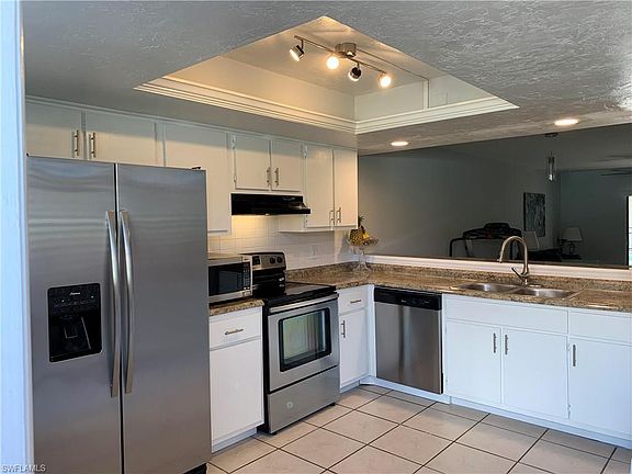 4th image of 4514 Santa Barbara Blvd APT 4
