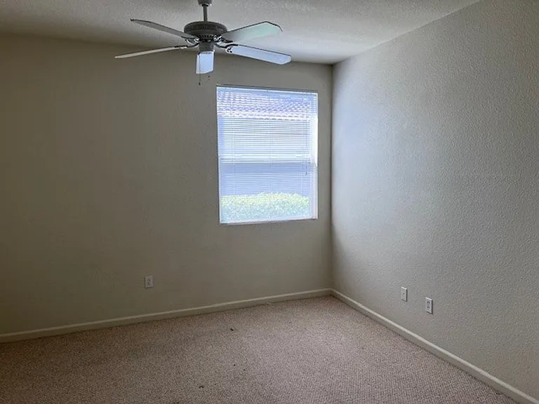 5201 Laguna Oaks Dr #169 — Photo 6