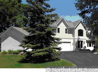 4080 Dahl Rd, Mound, MN 55364