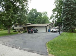 522 York Rd, Galveston, IN 46932